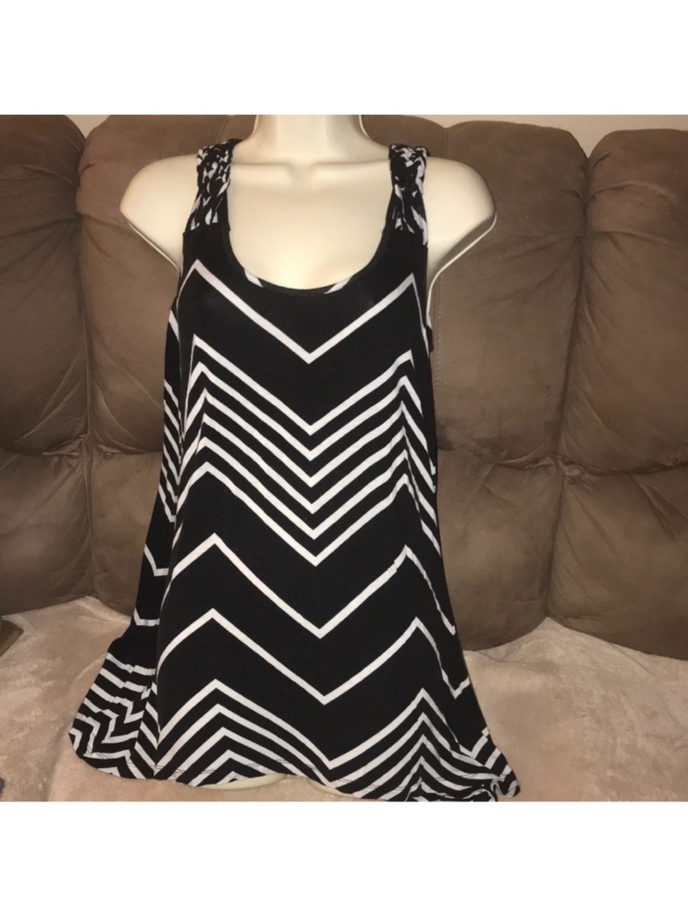 Dress barn medium Black & White Chevron Tank Top / mini dress